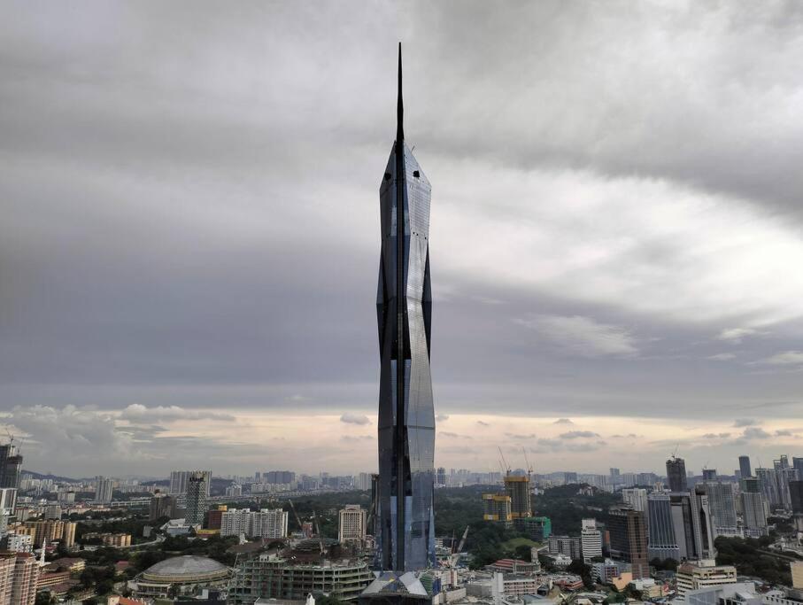 Klcc Towerviewsty5Pax At Ceylonzsuites Куала-Лумпур Экстерьер фото