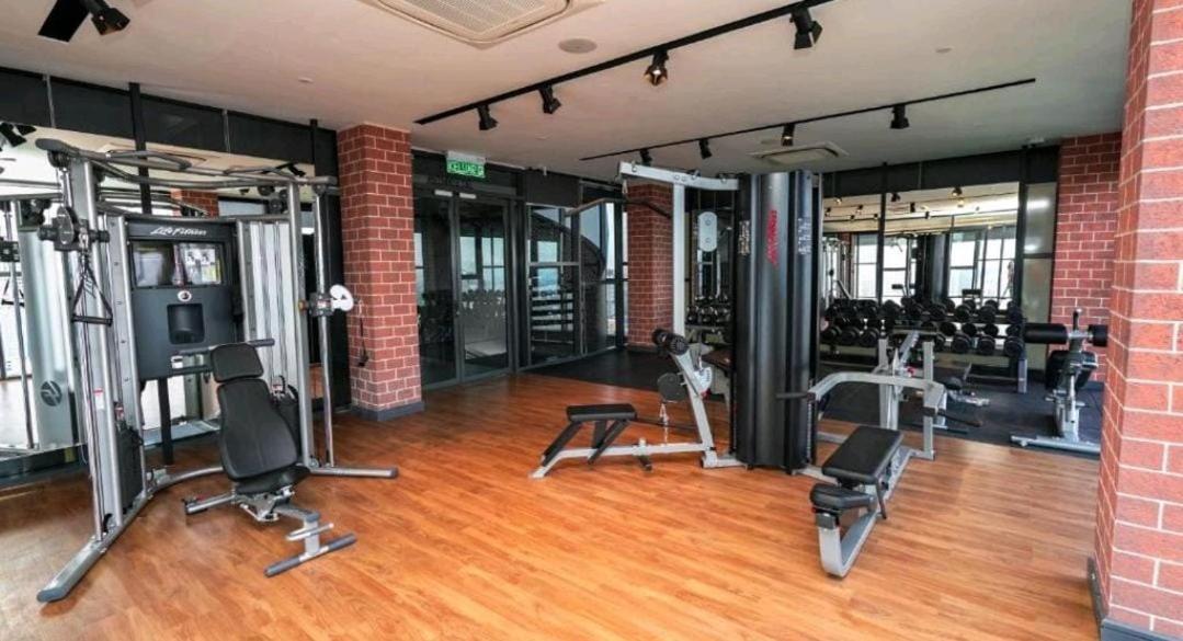 Klcc Towerviewsty5Pax At Ceylonzsuites Куала-Лумпур Экстерьер фото