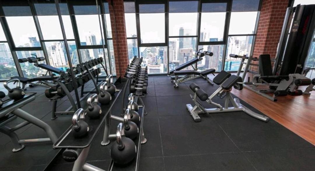 Klcc Towerviewsty5Pax At Ceylonzsuites Куала-Лумпур Экстерьер фото
